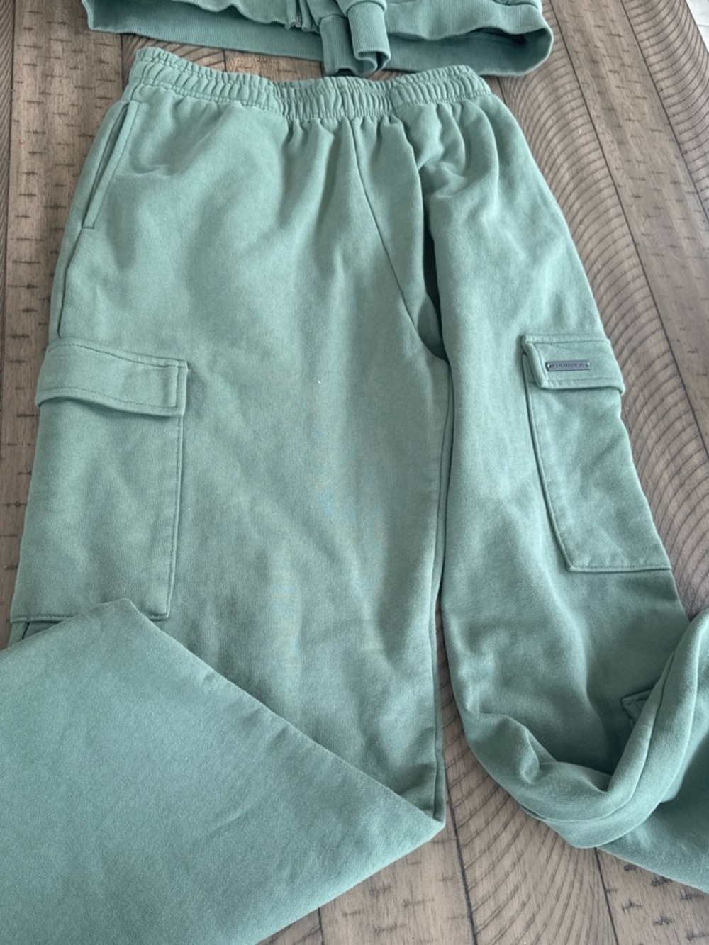 YoungLA Mint Green Cargo Joggers SET - Picture 1 of 4